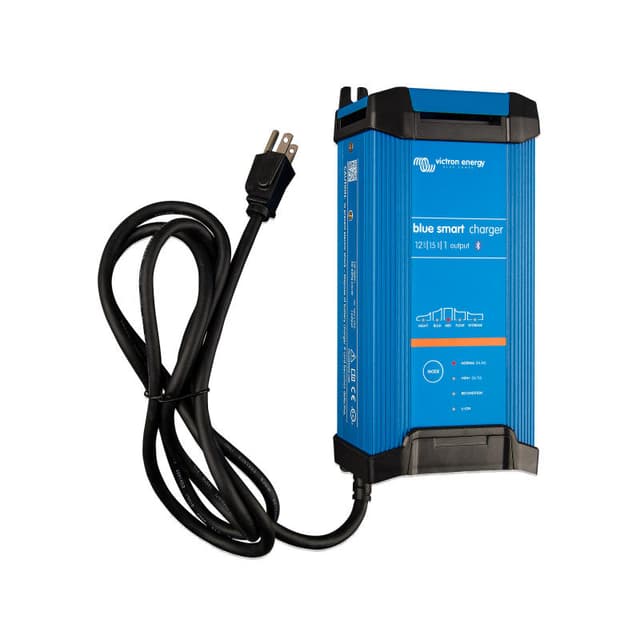 Open Box Blue Smart IP22 Charger 12/20(3) 120V NEMA 5-15